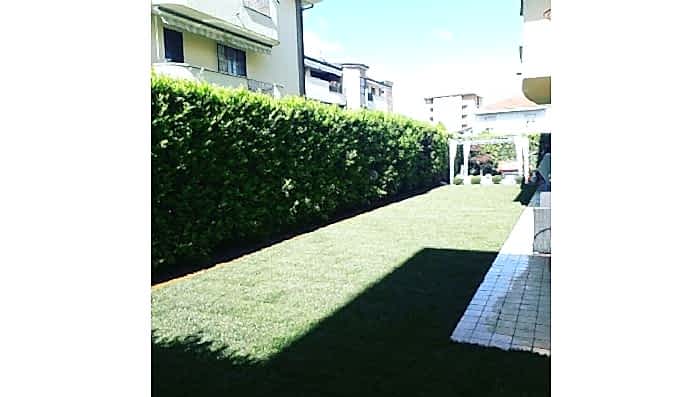 Yeşilköy Hazır Rulo Çim Uygulaması